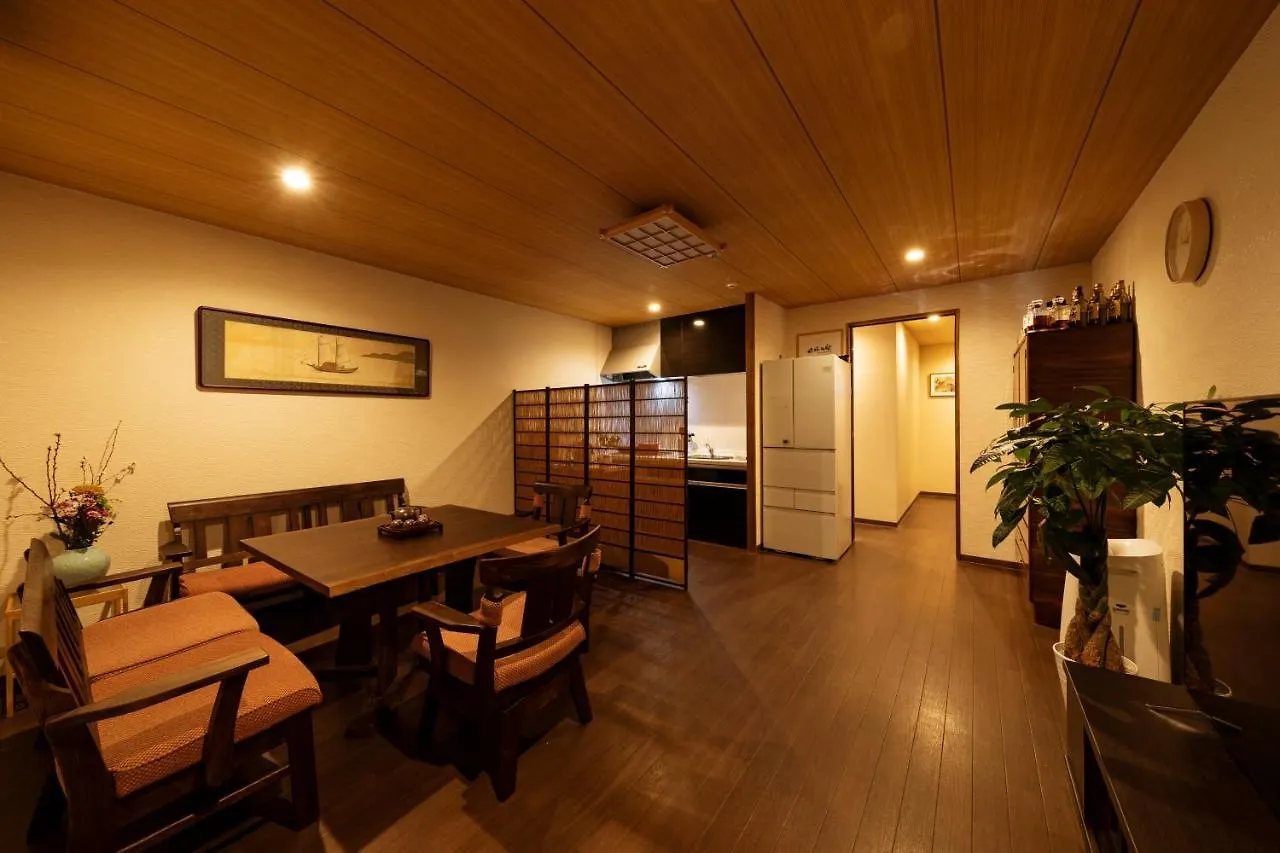 Shirakabanoyado - Mamemachiie, 1Min Walk To Tsutenkaku, Shinsekai location